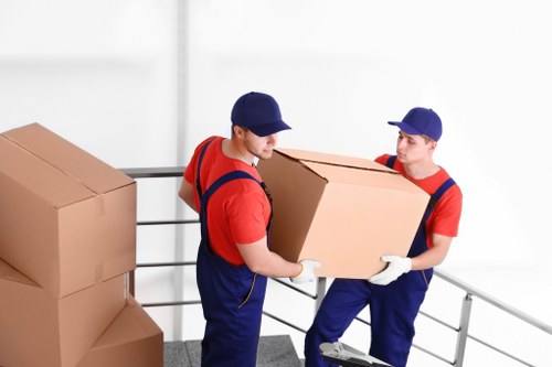 Saintpancras man with van service supporting business deliveries