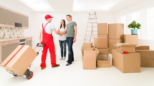 Free quote policy for Saintpancras removals service